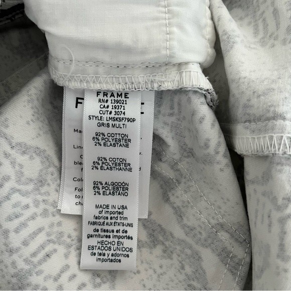FRAME Le Mini Python Print Denim Mini Skirt Grey/Black/White, Size 26 NWOT - Picture 14 of 15